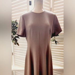 THEORY BROWN SHORT SLEEVE FIT/FLARE ZIP BACK DRESS SIZE 10